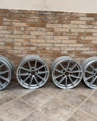 Cerchi BMW 17" Originali ET34 8Jx17 - Cod 6787575