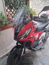 Honda xadv750