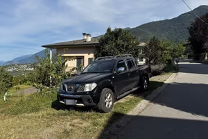 NISSAN NAVARA