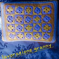 pochette kiko uncinetto 