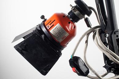 Faro fotografico Ianiro a pinza 600w