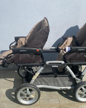 Passeggino doppio con ricambi
