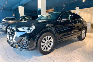 Audi Q3 35 TDI S tronic Business