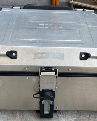 Bauletto givi trekker outback 58 litri