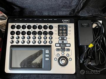 Mixer QSC touchmix 16