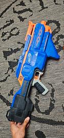 nerf elite elettrico con caricatore da 30 colpi