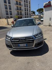 Audi Q5 40 TDI quattro S tronic Design