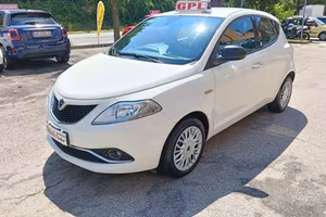 LANCIA Ypsilon 1.2 69 CV 5 P: GPL Ecochic Silver