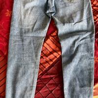 Jeans uomo colore blu