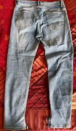 Jeans uomo colore blu
