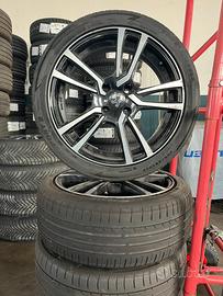 Cerchi e Gomme 17 peugeot 208