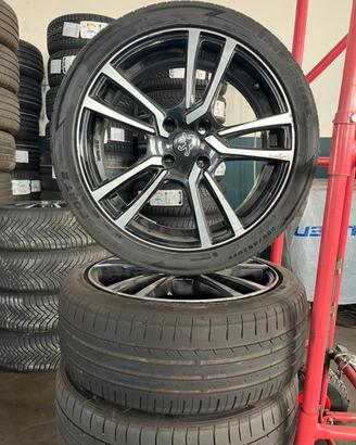 Cerchi e Gomme 17 peugeot 208