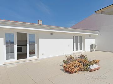 Appartamento piano secondo con ampia terrazza
