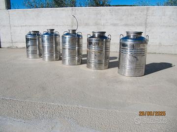 CONTENTORI PER OLIO DI OLIVA IN ACCIAIO INOX 18/10