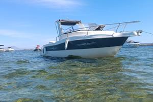 Barca semicabinato con motore