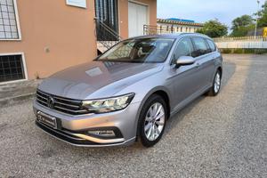 Volkswagen Passat Variant 2.0 TDI SCR 122 CV EVO D