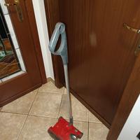 SCOPA ELETTRICA ASPIRABRICIOLE VILEDA