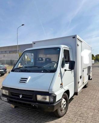 RENAULT T35 TRUCK&FOOD FURGONE PANINOTECA