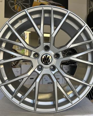 Cerchi Volkswagen raggio 19 cod.8743