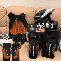 protezioni professionali per mountain bike