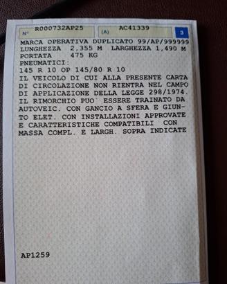 Rimorchio  – cassone chiuso con coperchio