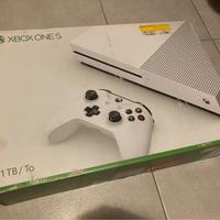 Xbox One S (1 tb)