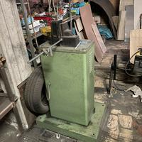 Piegaferri elettrico semiautomatico marpol 149