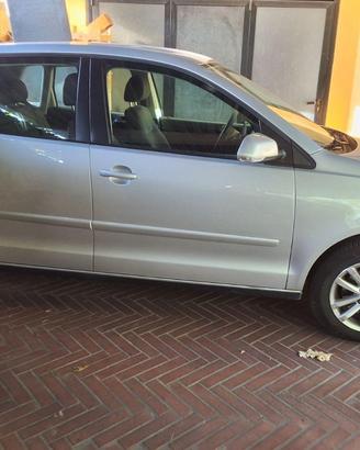 Polo Volkswagen 2009 usato