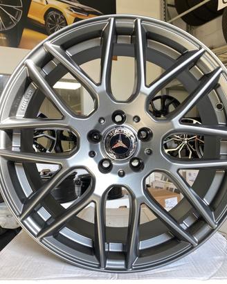 Cerchi OMOLOGATI Mercedes raggio 22 cod.8342