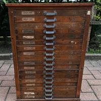 Archivio in legno dall'azienda torinese Nebiolo