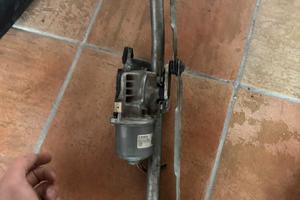 Meccanismo tergicristalli anteriore e 3 tergicrist