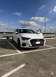 Audi A3 30 Sportback business TFSI s tronic ibrida
