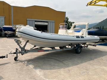 Gommone mariner 720