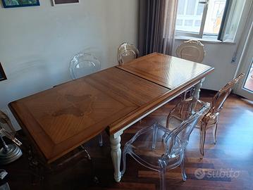 Letti/Tavolo+6 Sedie/Scaffale/Divano+Tavolino / TV