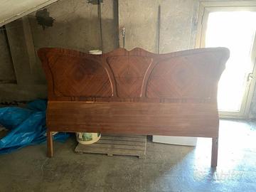 Testiera letto di Noce