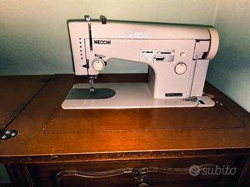 macchina da cucire Necchi