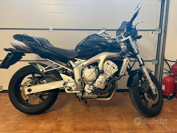 Yamaha FZ6 S1 2004