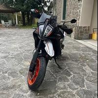 Ktm 890 smt