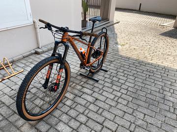 Mtb  HT 29” GIANT leggi bene