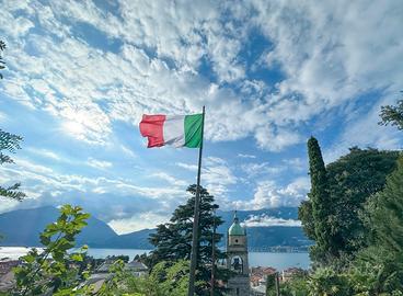 Italiano Intermedio e Avanzato attraverso l'Opera
