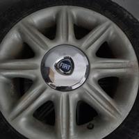 Cerchi in lega da 15+gomme