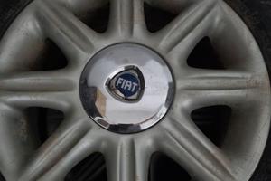 Cerchi in lega da 15+gomme