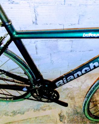 Bianchi intrepida 