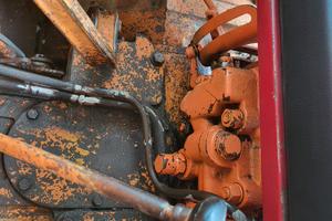 sollevatore trattore cingolato fiat