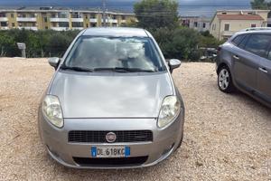 Fiat Grande Punto 1.3 MJT 75 1.290€