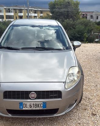 Fiat Grande Punto 1.3 MJT 75 1.290€