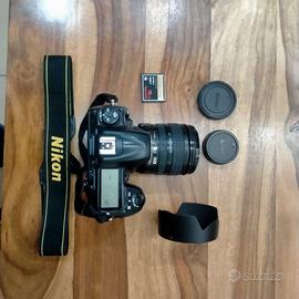Nikon D300S + Obiettivo Nikkor 18-70