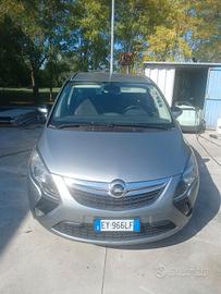 Opel Zafira Tourer 1.6 CDTi 150 CV benzina metano 