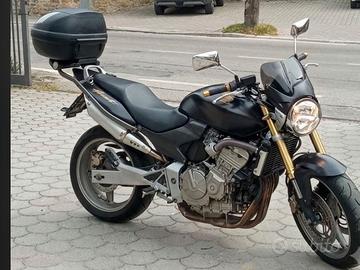 Moto  Honda Hornet del 2005