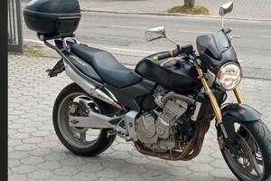Moto  Honda Hornet del 2005